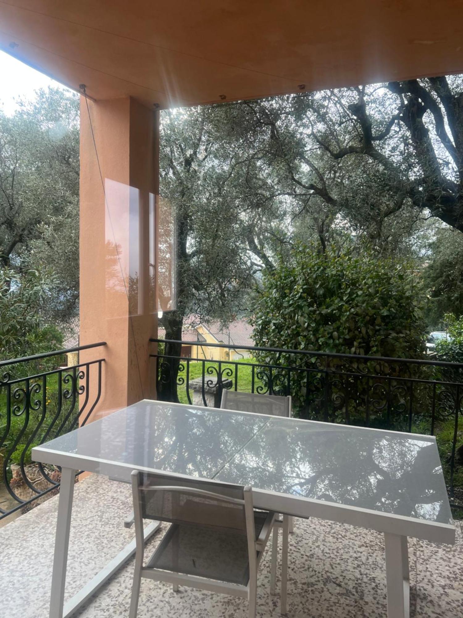 Bas De Villa Vue Mer Eze Village Eksteriør billede